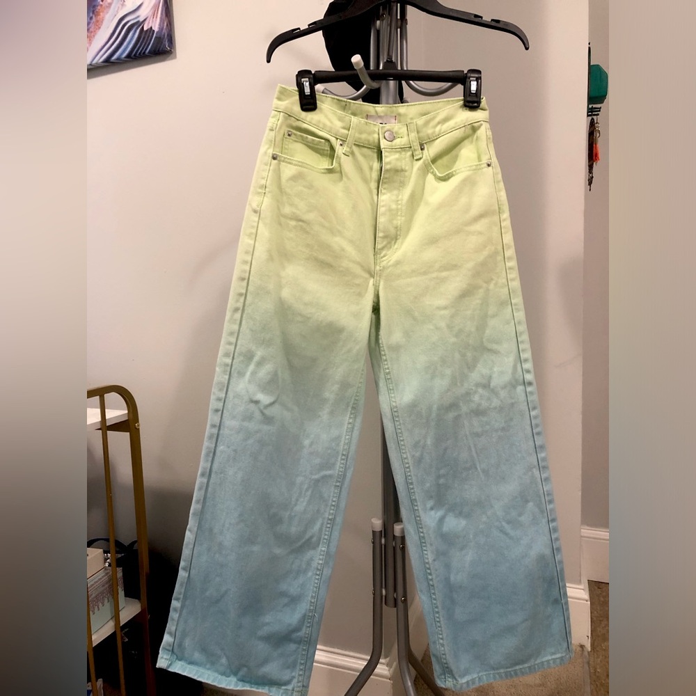 New! BDG High Waisted Wide Leg Jeans